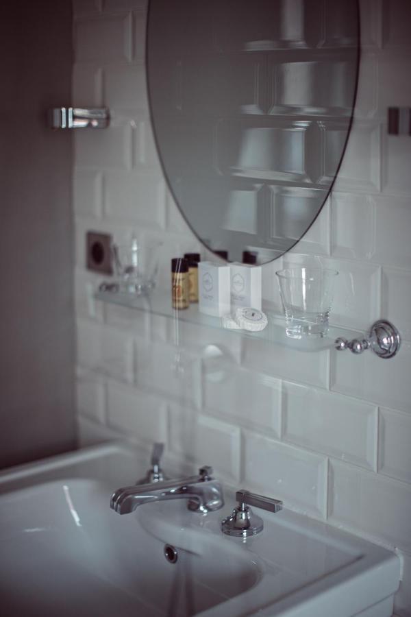 Suite Bauhaus,970918123:JPEG